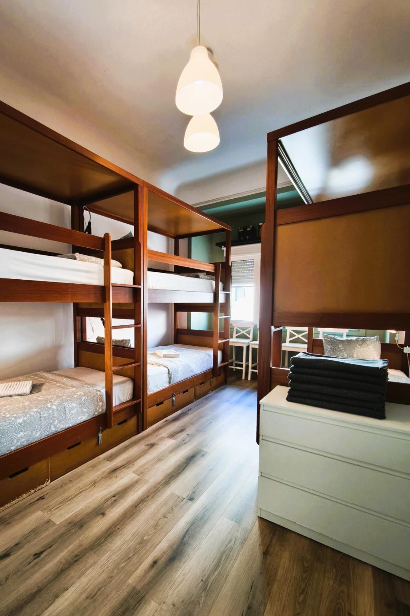 Ey Hostal Lisboa