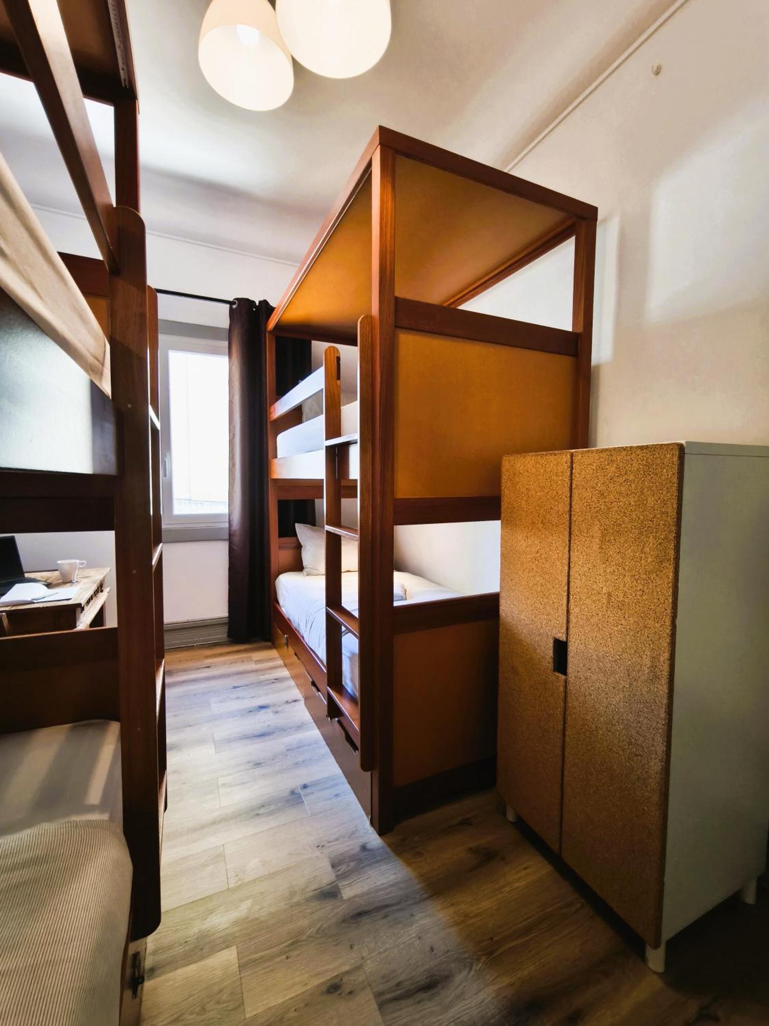 Ey Hostal Lisboa